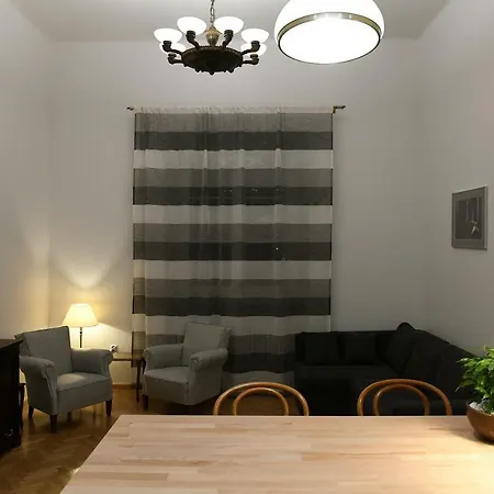 Na Dlugiej Apartment Warsaw