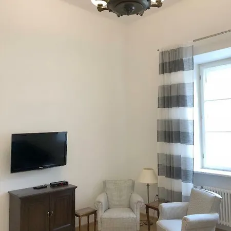 Na Dlugiej Apartment *